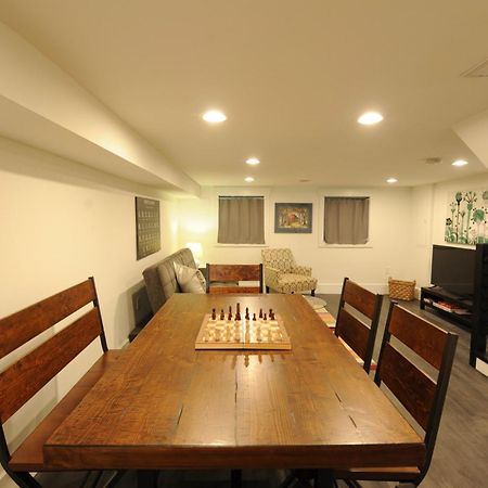 Cherry Blossom Townhouse, Easy Dc Access Washington Exterior foto